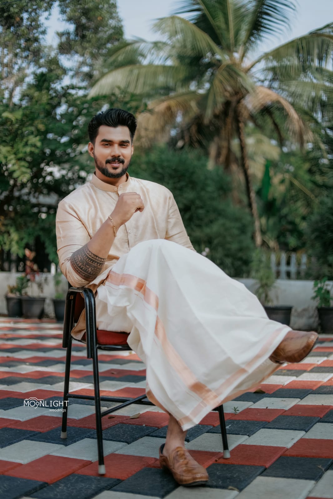 AMBER the beauty bar UNISEX SALON & MAKEUP STUDIO