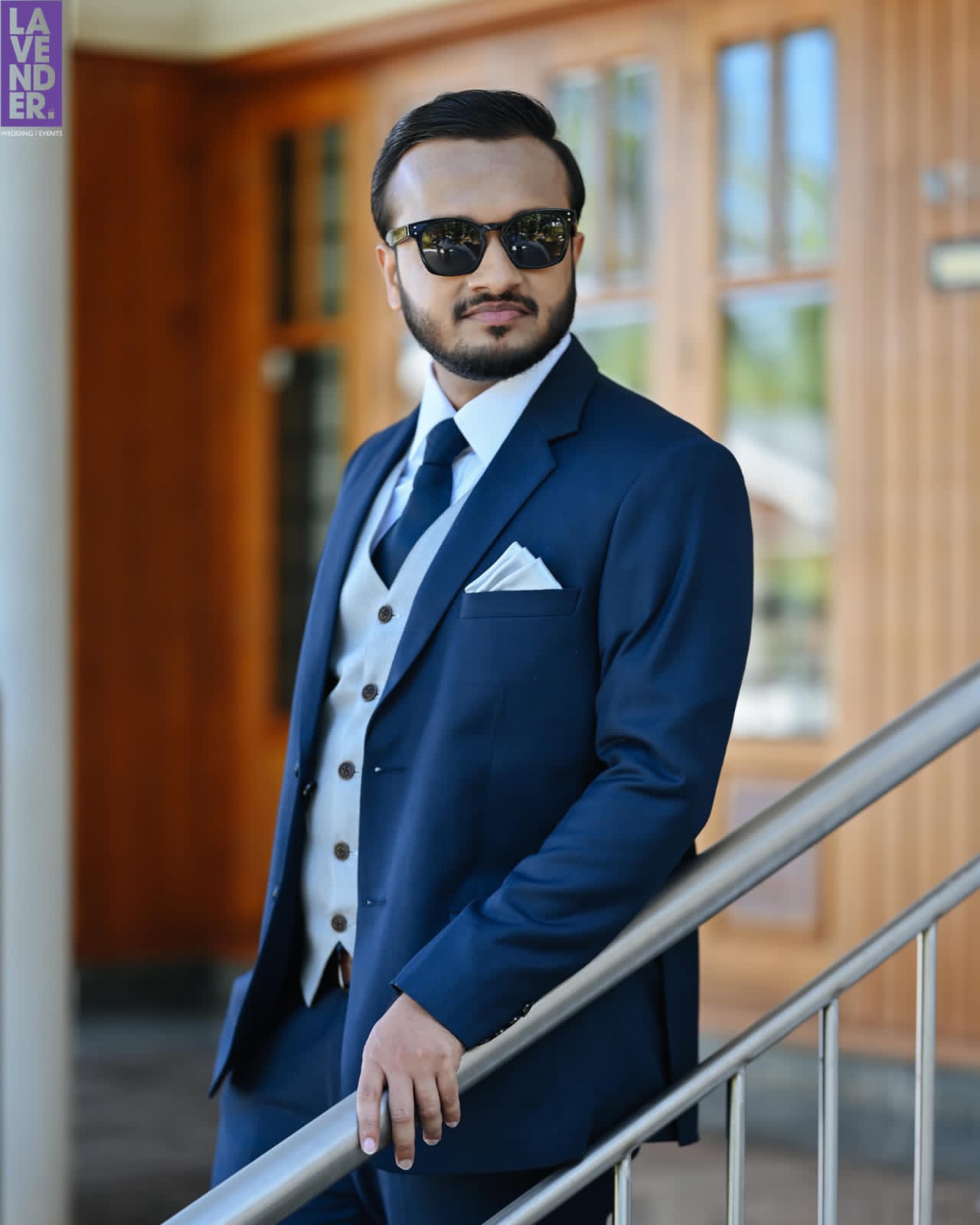 AMBER the beauty bar UNISEX SALON & MAKEUP STUDIO